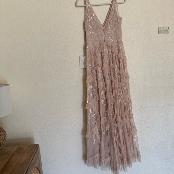 MAC DUGGAL | SEQUINED SCALLOP RUFFLE TIERED V NECK GOWN #9162 - Picture 12 of 16